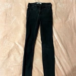 Black High-Waisted Skinny Jeans